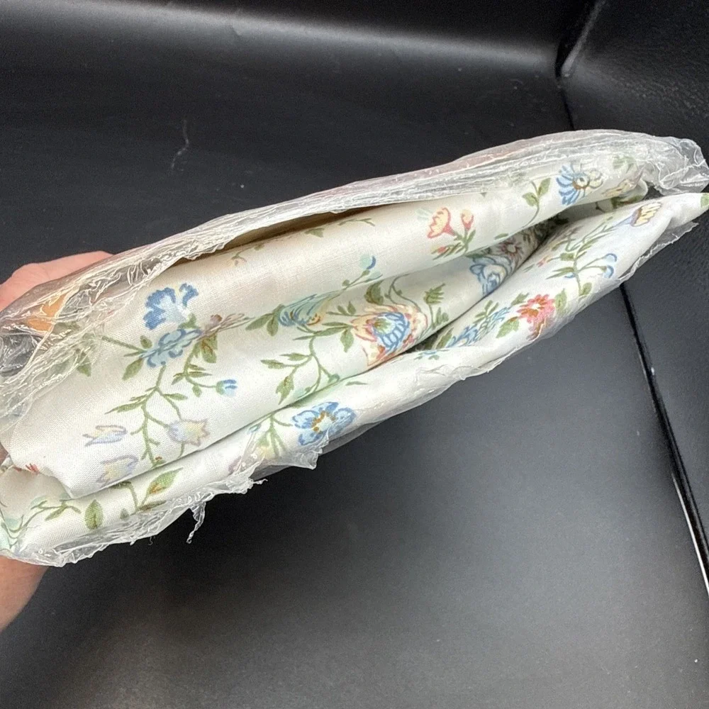 Jc Penney Twin Fitted‎ Sheet Saybrook Ocean Blue/White, New Open Bag